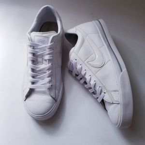 Nike Women's Sweet Classic Leather Size 10